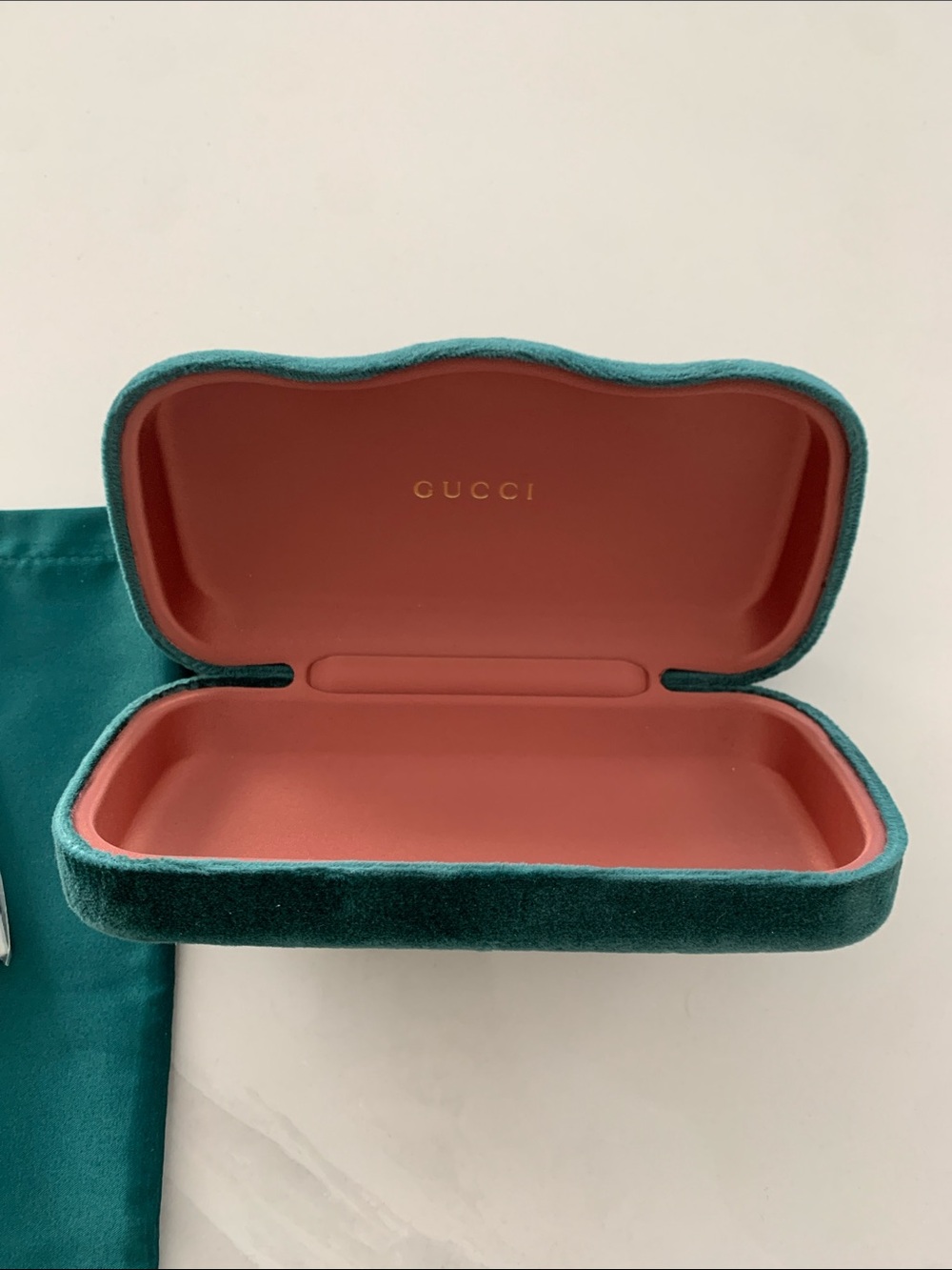 Gucci Glasses Case - Picture 3 of 8